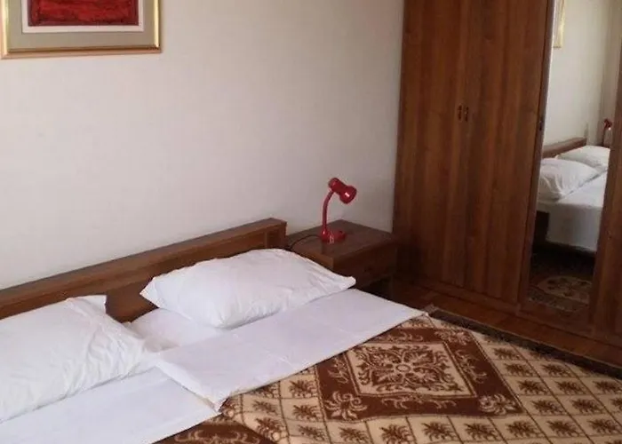 아파트 Villa Umag 우마그