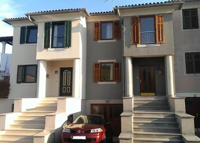 Villa Umag 아파트