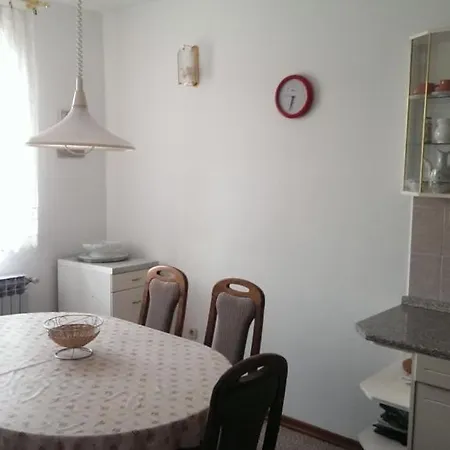 아파트 Villa Umag 우마그